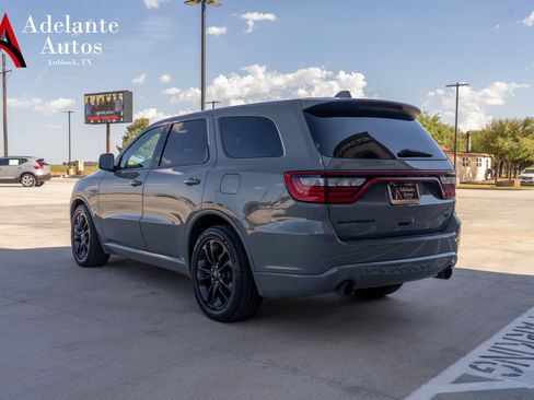 Used 2021 Dodge Durango R/T w/ Blacktop Package RWD image 4