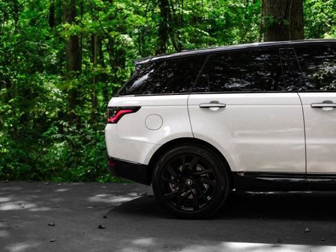 Used 2022 Land Rover Range Rover Sport HSE Silver Edition AWD/4WD image 9