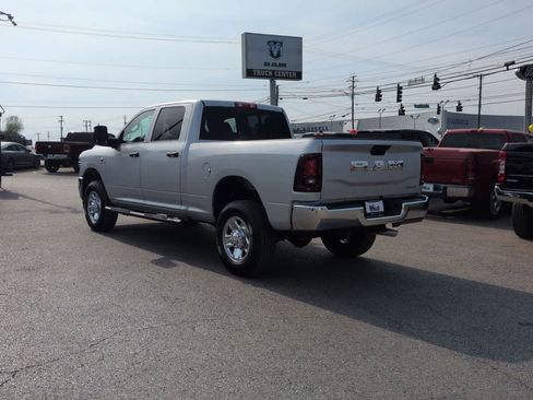 New 2026 RAM 2500 Tradesman AWD/4WD image 6