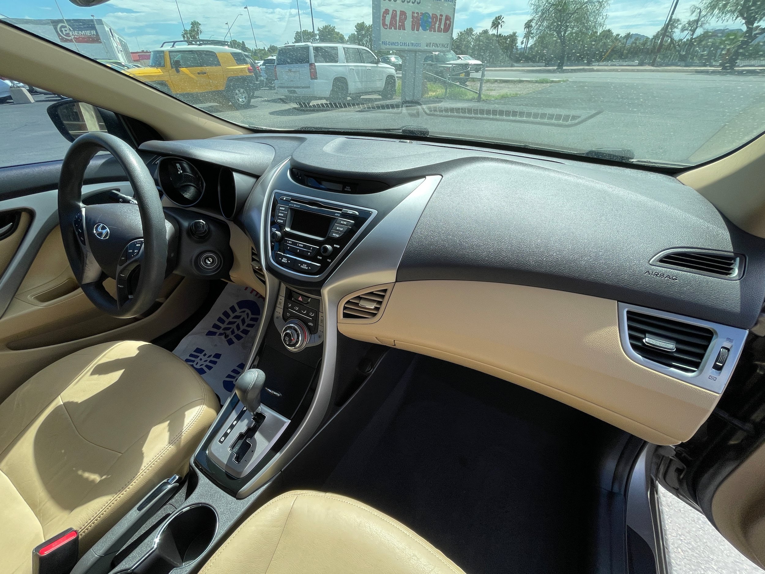 Used 2013 Hyundai Elantra GLS w/ Preferred Pkg FWD image 25