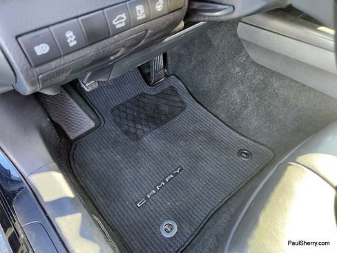 Used 2023 Toyota Camry SE image 22