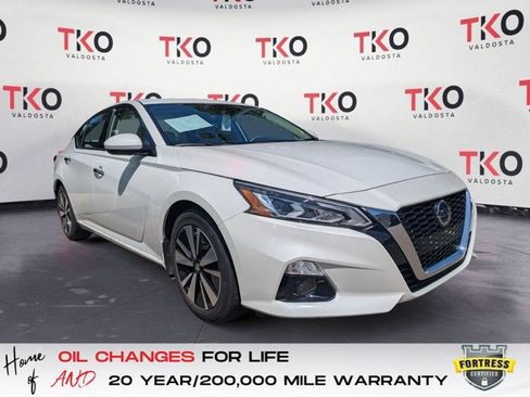 Certified 2022 Nissan Altima 2.5 SL FWD image 1