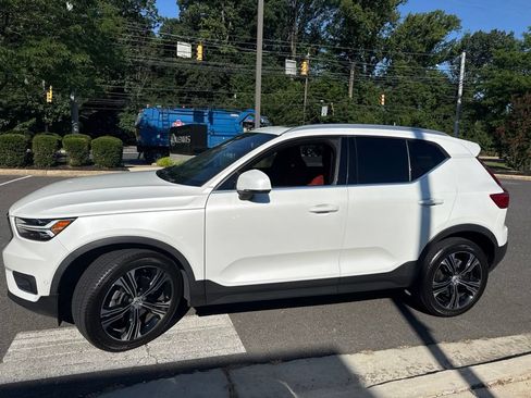 Used 2019 Volvo XC40 T5 Inscription AWD/4WD image 4