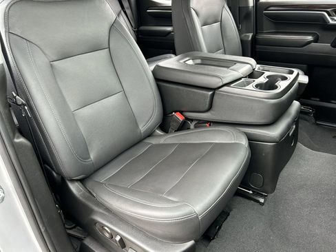 Used 2022 GMC Sierra 1500 SLT w/ X31 Off-Road Package AWD/4WD image 28