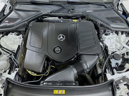 Used 2025 Mercedes-Benz E 350 Sedan image 31