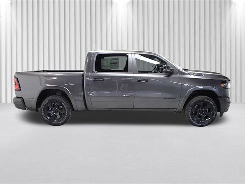 New 2026 RAM 1500 4x4 Crew Cab image 2