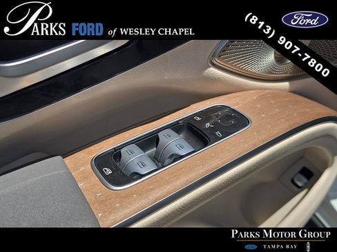 Used 2023 Mercedes-Benz EQS 450+ SUV image 19