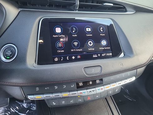 Used 2019 Cadillac XT4 Sport image 18