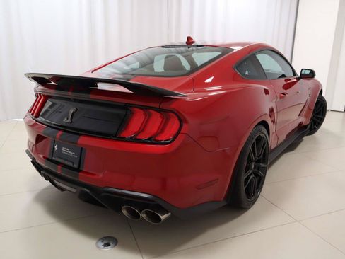 Used 2020 Ford Mustang Shelby GT500 w/ Technology Package RWD image 5