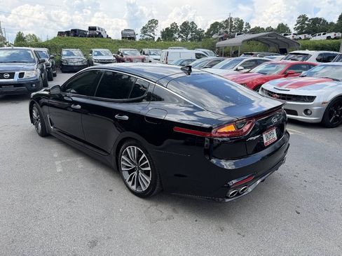 Used 2018 Kia Stinger Premium RWD image 7