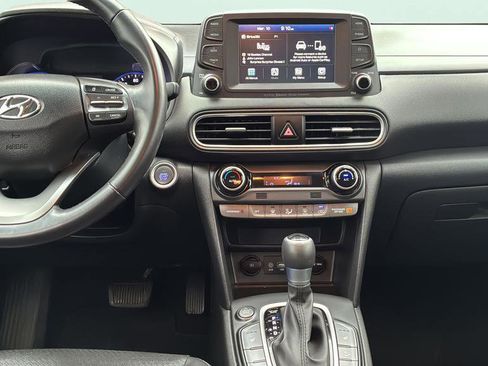 Used 2021 Hyundai Kona Limited w/ Cargo Package image 26