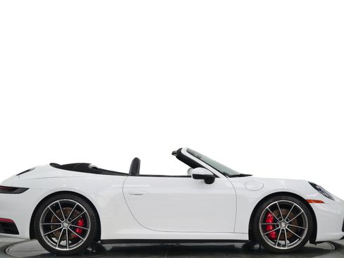 Used 2023 Porsche 911 Carrera 4S w/ Sport Package AWD/4WD image 2