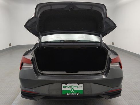 Used 2023 Hyundai Elantra SEL w/ Convenience Package image 29