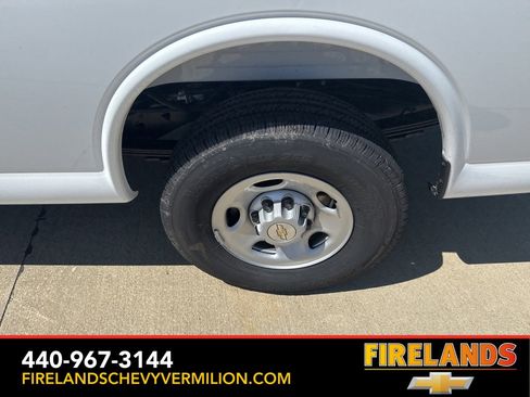 New 2025 Chevrolet Express 2500 w/ Driver Convenience Package image 35