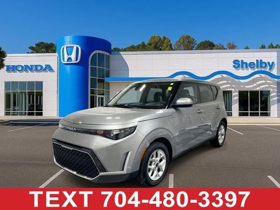 Used 2024 Kia Soul LX w/ Option Group 015