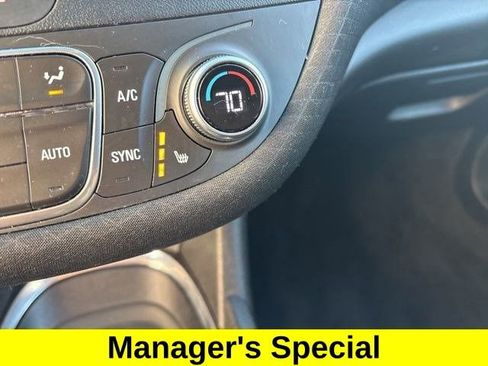 Used 2024 Chevrolet Malibu LT image 25