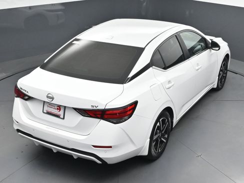 Certified 2024 Nissan Sentra SV image 32
