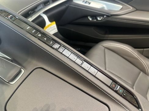 New 2025 Chevrolet Corvette E-Ray image 19