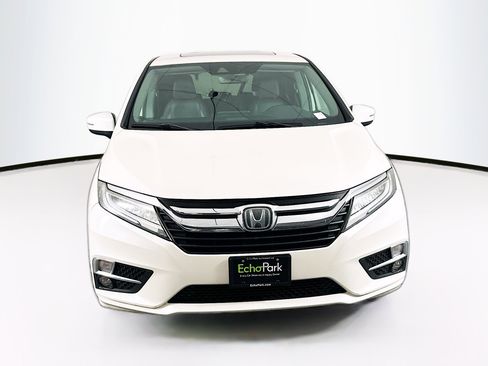 Used 2019 Honda Odyssey Touring image 2