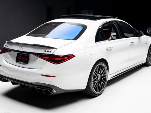 Used 2024 Mercedes-Benz S 63 AMG S image 38