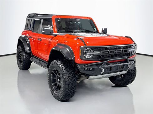 Used 2023 Ford Bronco Raptor image 3
