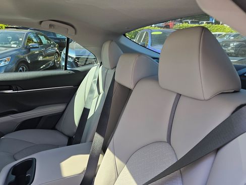 Used 2023 Toyota Camry XLE w/ Navigation Package FWD image 20