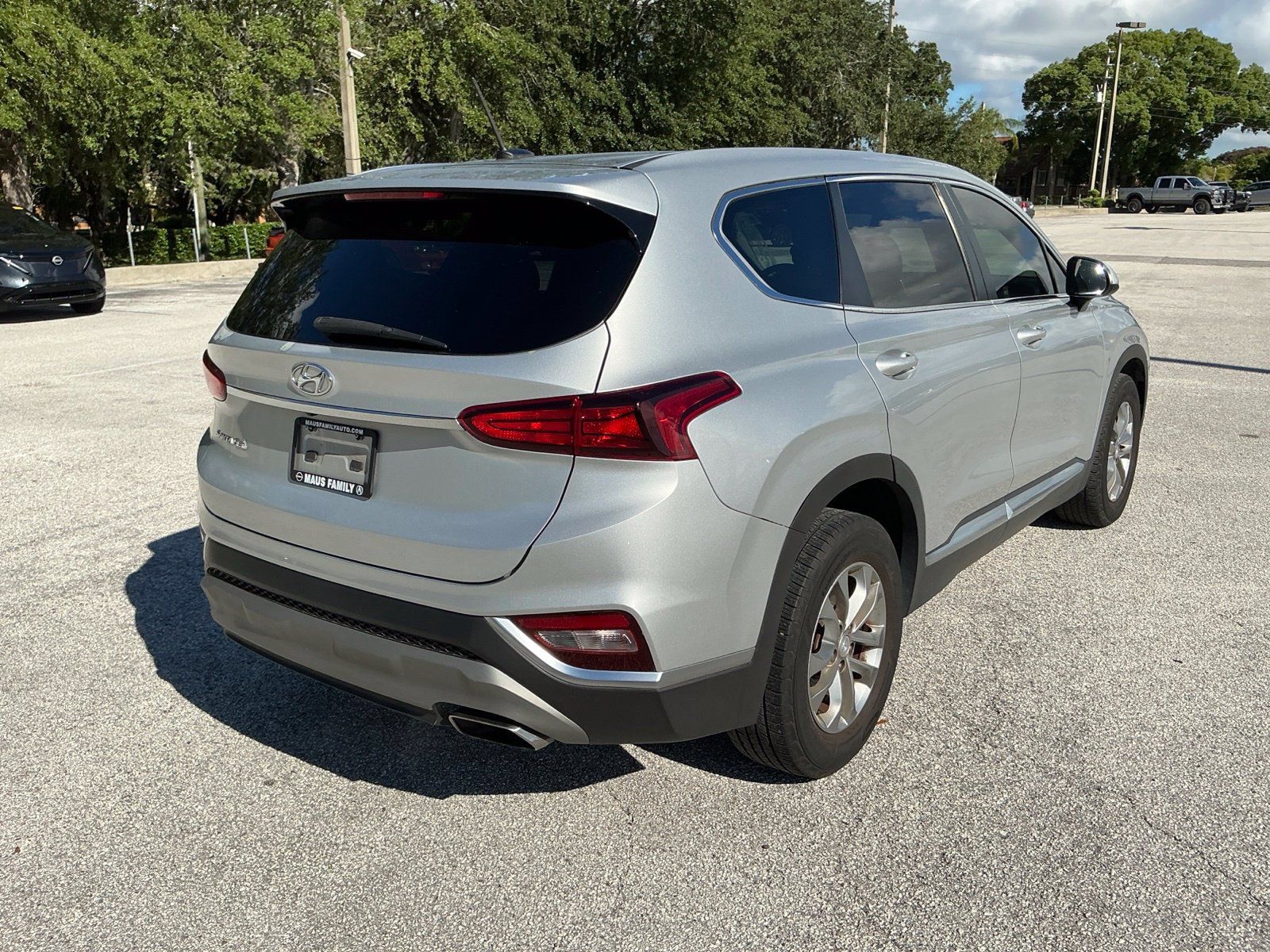 Used 2019 Hyundai Santa Fe SE FWD image 8