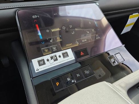 New 2026 INFINITI QX80 Luxe AWD/4WD image 24