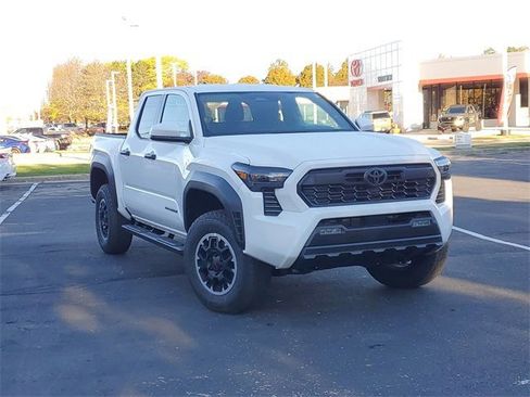 New 2025 Toyota Tacoma TRD Off-Road image 33
