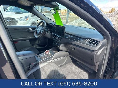 Certified 2023 Ford Escape ST-Line Select w/ Tech Pack #2 image 37