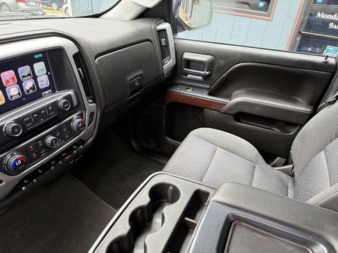 Used 2017 GMC Sierra 1500 SLE w/ SLE Value Package AWD/4WD image 13