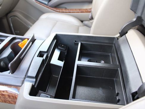 Used 2017 Chevrolet Tahoe Premier image 48