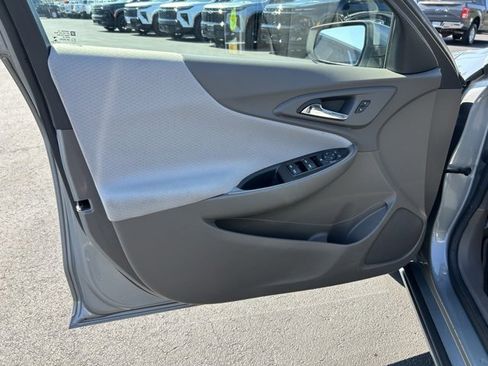 Used 2023 Chevrolet Malibu LT image 12