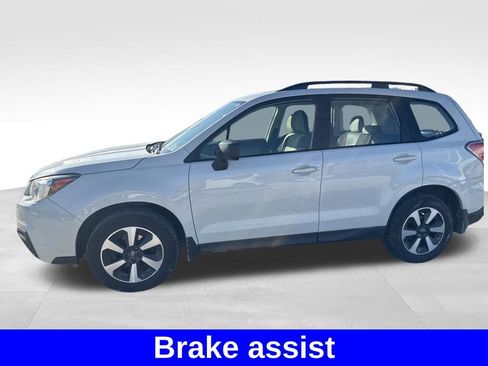 Used 2018 Subaru Forester 2.5i w/ Alloy Wheel Package image 10