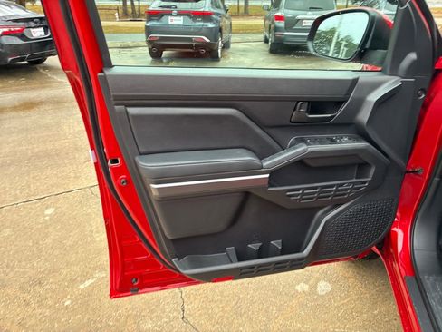 New 2026 Toyota Tacoma SR5 image 12