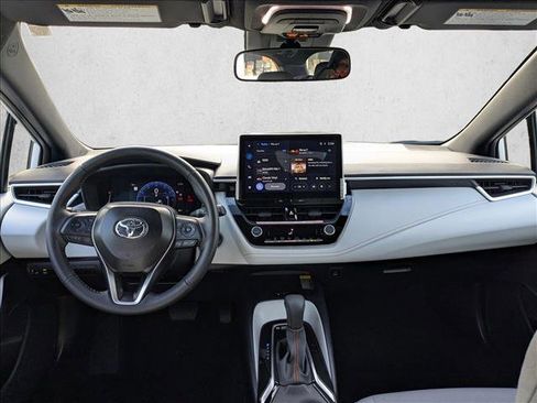 Certified 2025 Toyota Corolla FX image 18