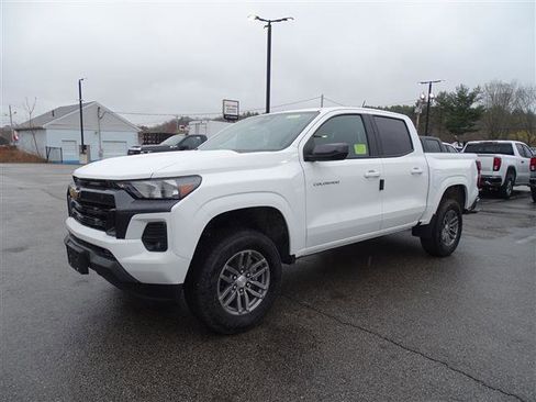 Used 2024 Chevrolet Colorado LT w/ LT Convenience Package image 1