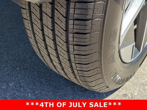 Used 2025 Hyundai Tucson SEL FWD image 31