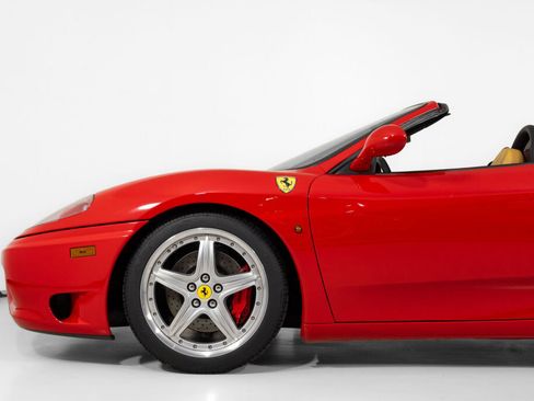 Used 2004 Ferrari 360 Spider RWD image 12