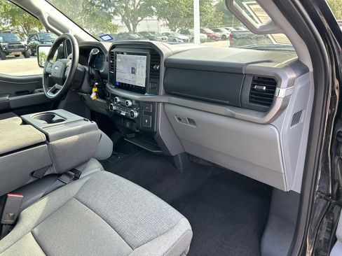 Used 2025 Ford F150 XLT w/ Equipment Group 301A Standard RWD image 41
