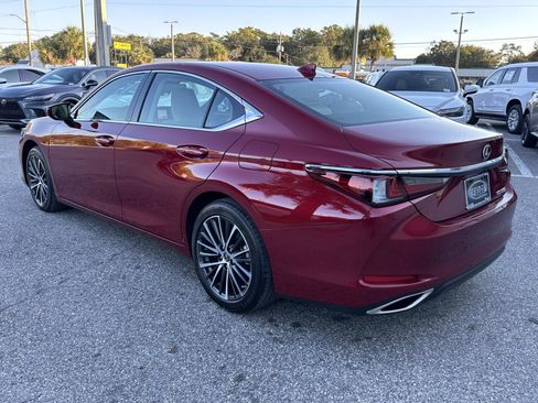 New 2025 Lexus ES 350 w/ Premium Package image 5
