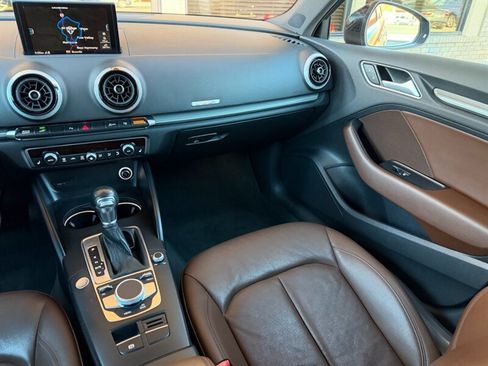 Used 2017 Audi A3 e-tron Premium Plus w/ Technology Package image 18