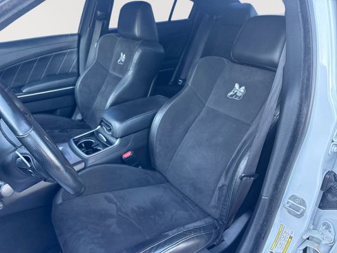 Used 2019 Dodge Charger Scat Pack w/ Plus Group RWD image 13