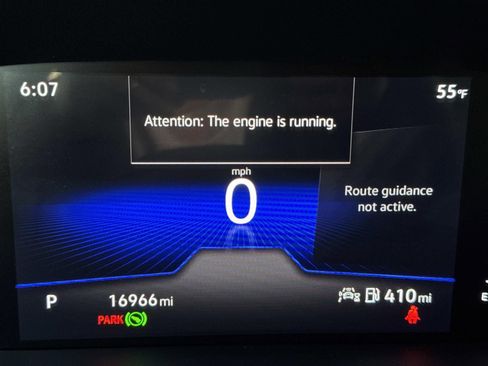 Used 2024 Volkswagen Taos SE image 27