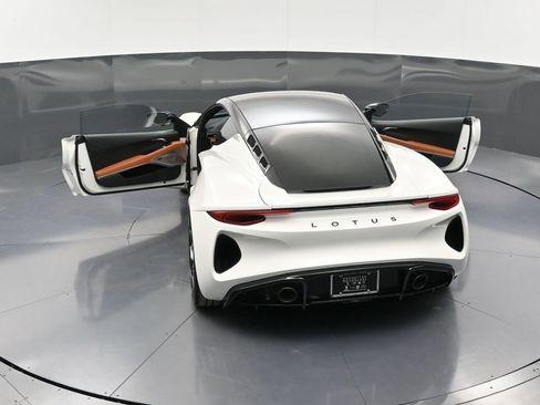 New 2026 Lotus Emira SE image 33