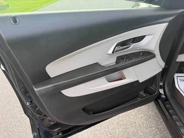 Used 2011 Chevrolet Equinox LS AWD/4WD image 10