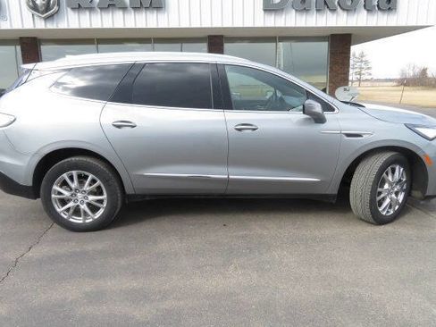 Used 2023 Buick Enclave Premium w/ Experience Buick Package image 1