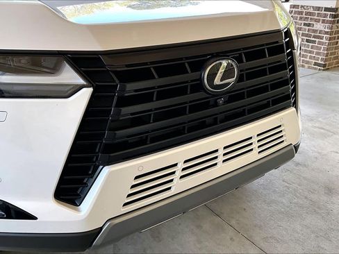 Used 2024 Lexus GX 550 image 30