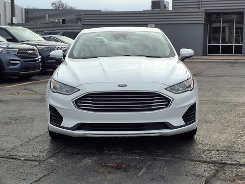 Used 2020 Ford Fusion SE image 21