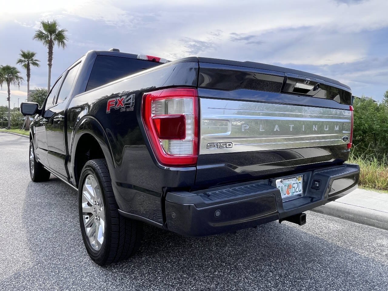 Used 2021 Ford F150 Platinum w/ Equipment Group 701A High AWD/4WD image 7